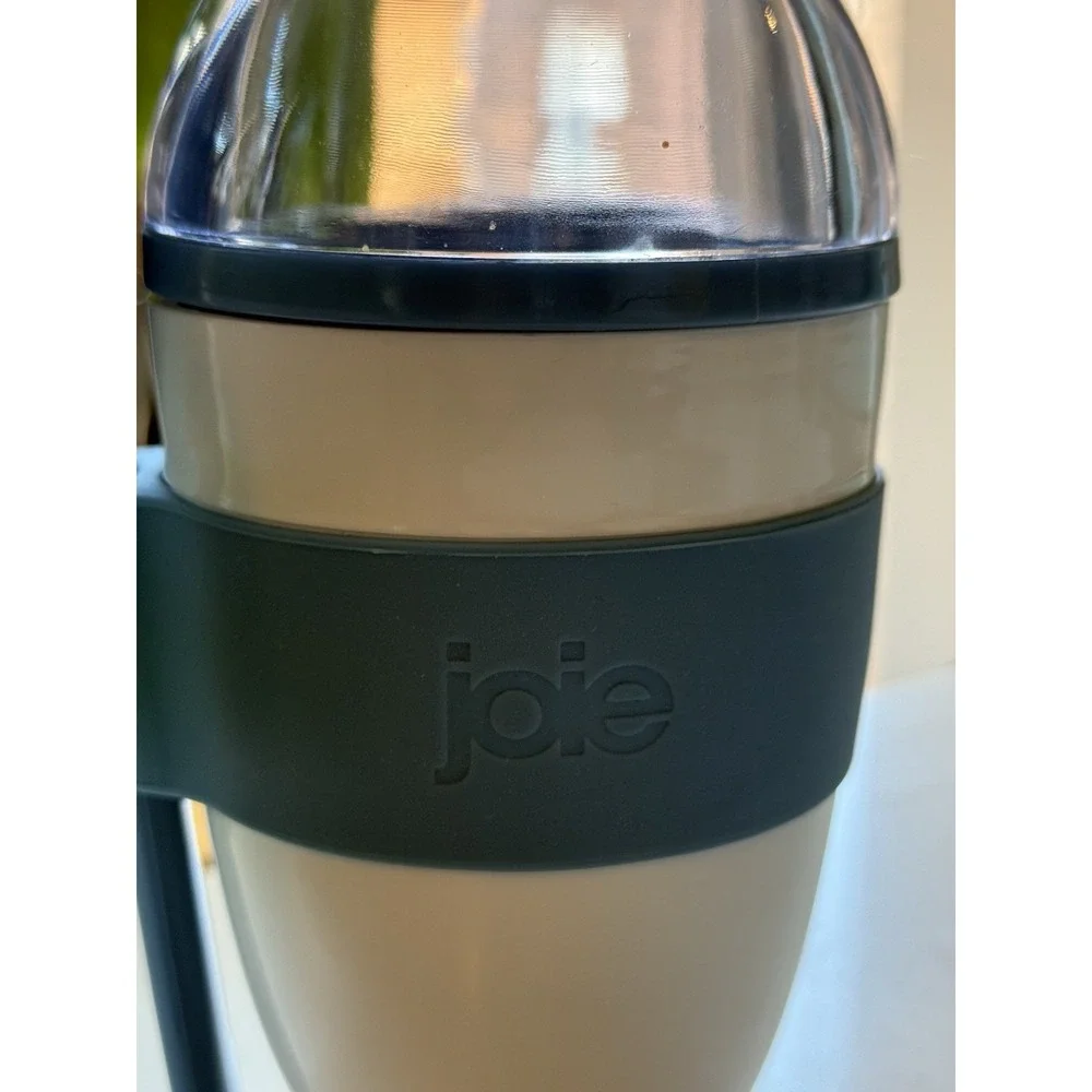 Joie Yogurt On The Go Reusable Snack Cups With Spoons Open New No Packaging